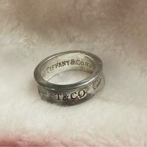 Tiffany & Co Ring 1837 silver vintage. 925. Band size is about 4.75